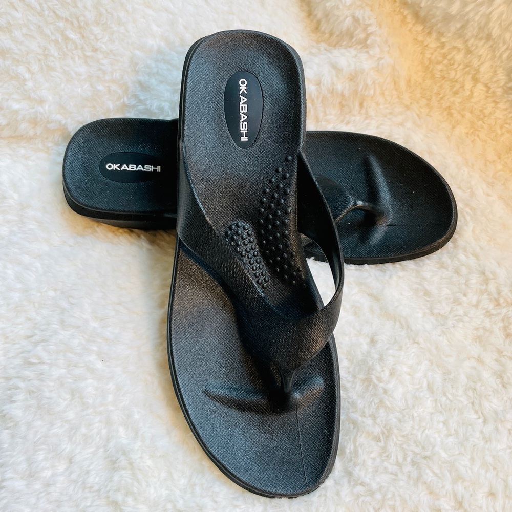 OKABASHI Women's Black Flip Flops - Size ML (8-9)